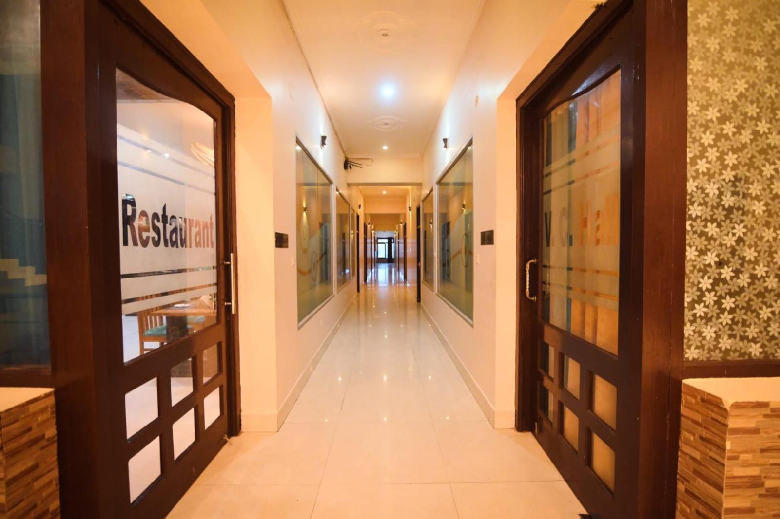Taraji Resort Ayodhya Екстер'єр фото